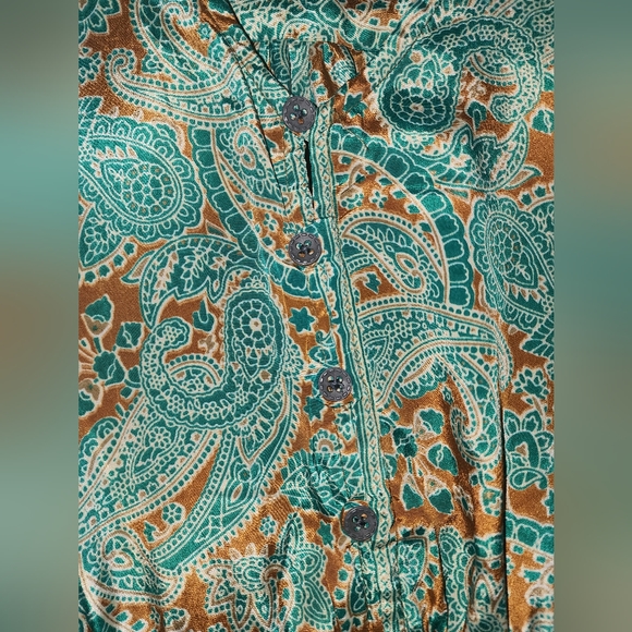 INDIA TOWN size M/L Long Sleeve Button Front Tassled Ruffled Green Paisley Maxi - Picture 11 of 14